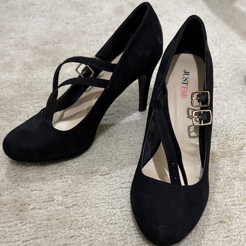 JustFab Elegant Black Heels with Gold Buckles